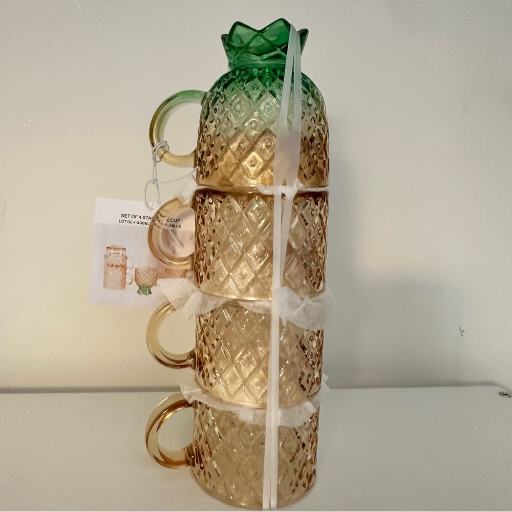 Glass Stackable Pineapple Cups - Picture 5 of 10